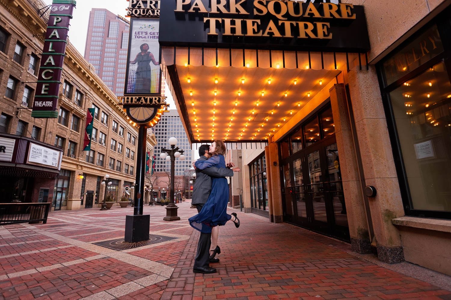 Saint-Paul engagement photo session