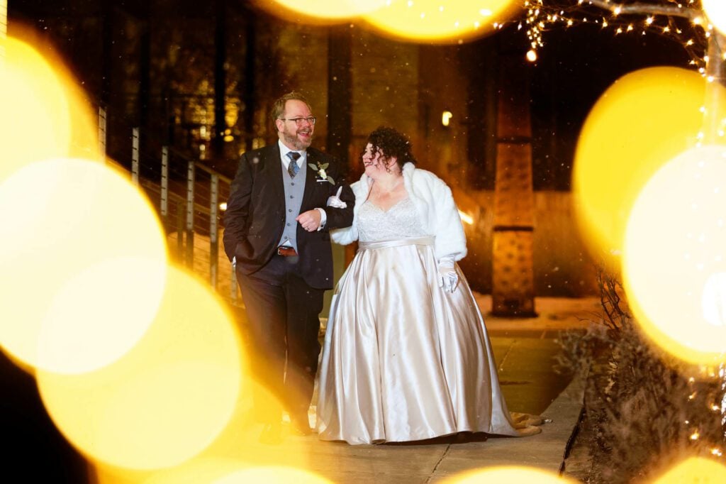 bride-and-groom-winter-photos