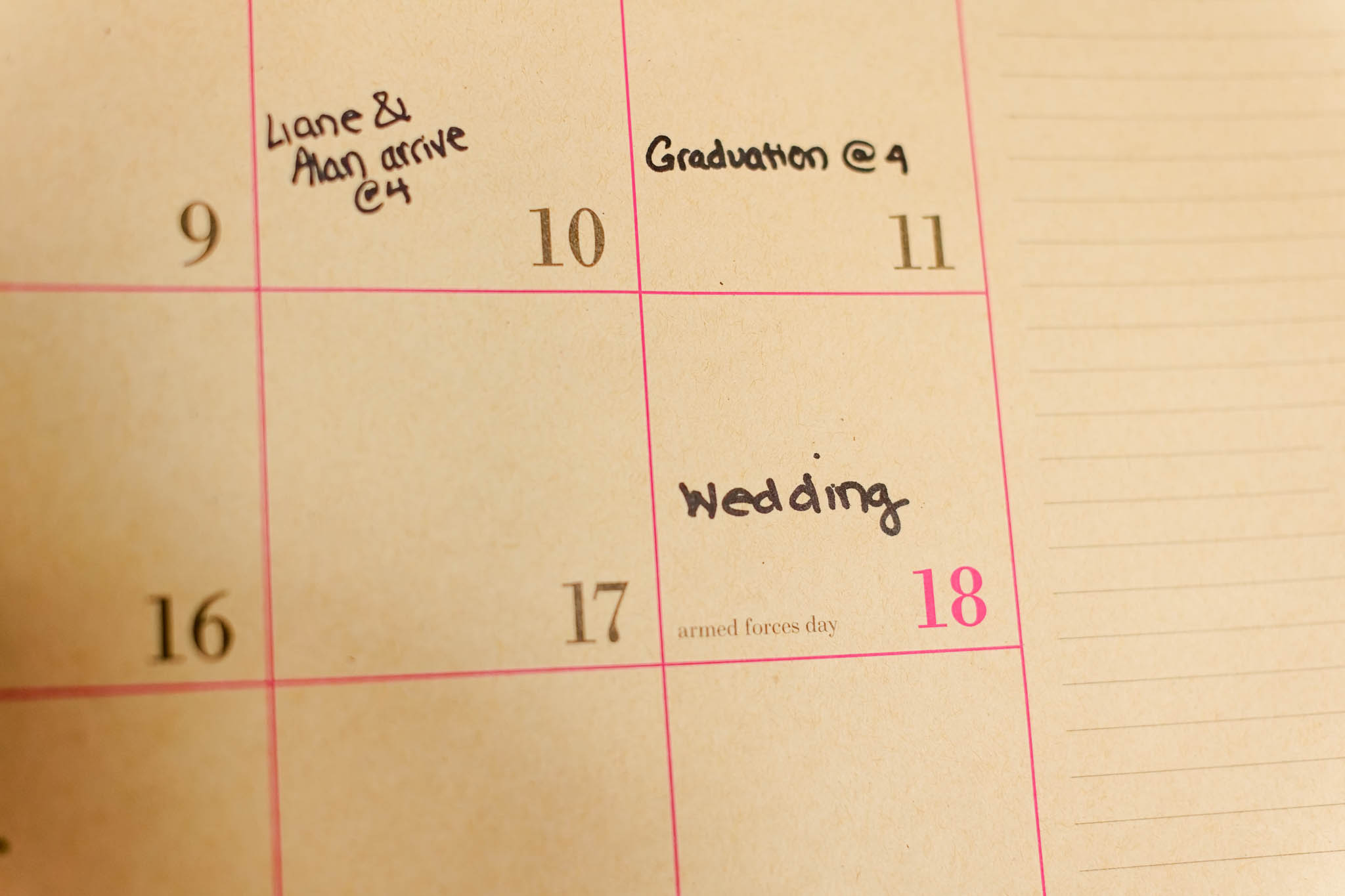 Calendar with weddig date
