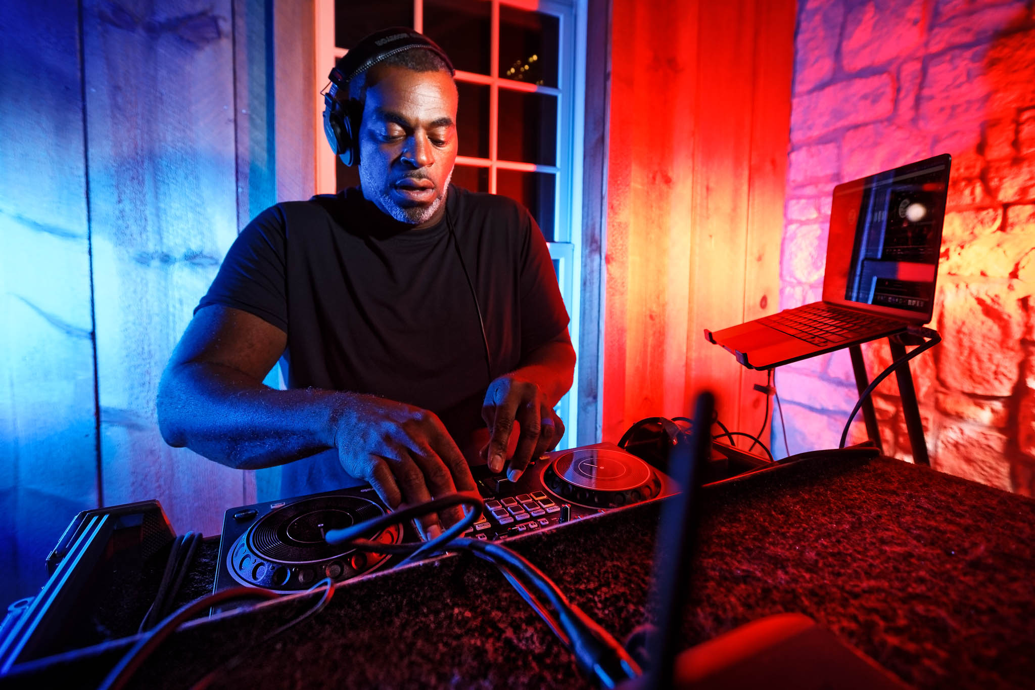 DJ during the wedding