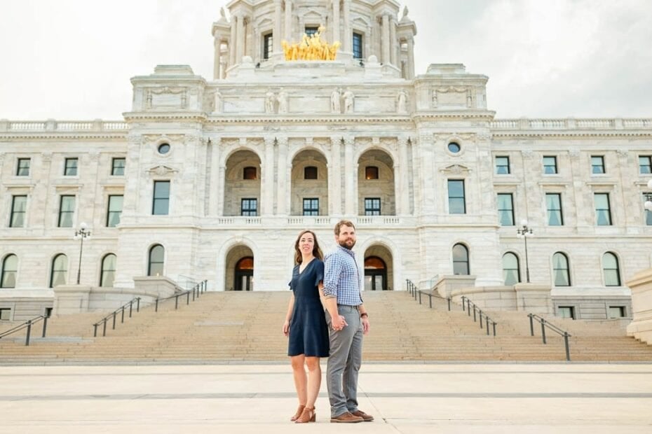 couple in front the minnesota state capitol st paul mn