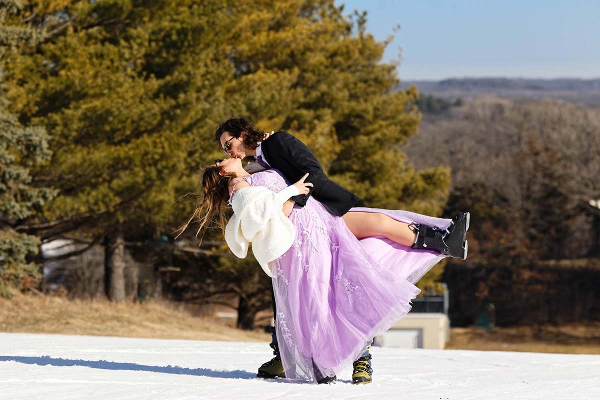 the-guy-is-deeping-the-gril