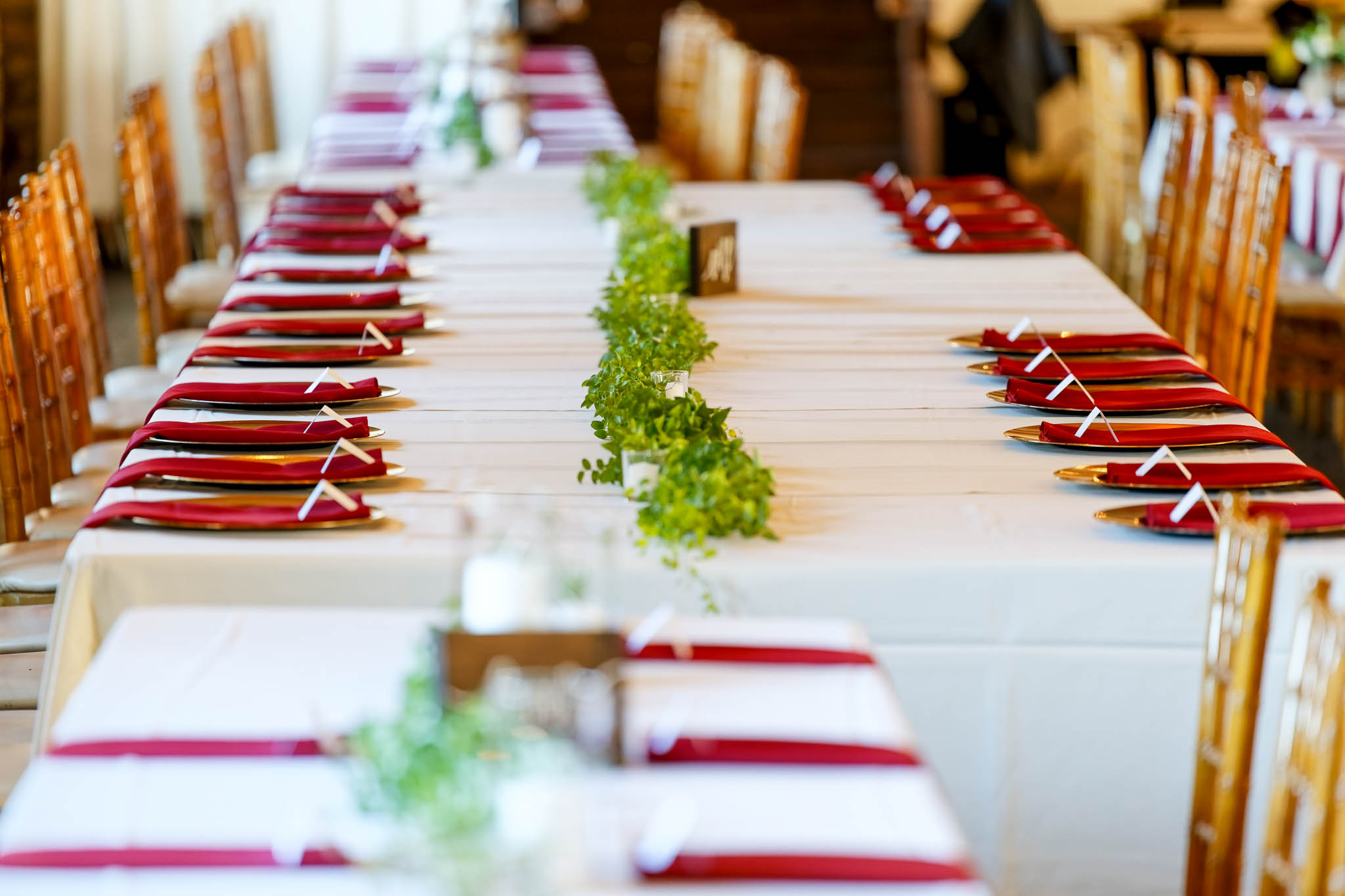 Minimal wedding decoration on table