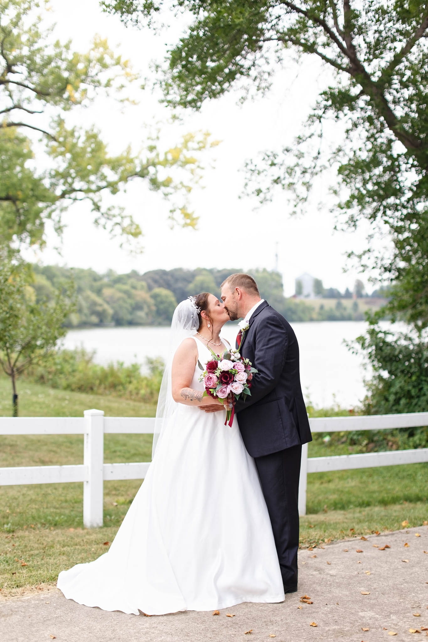 bride and groom photos in Fairmont MN-4
