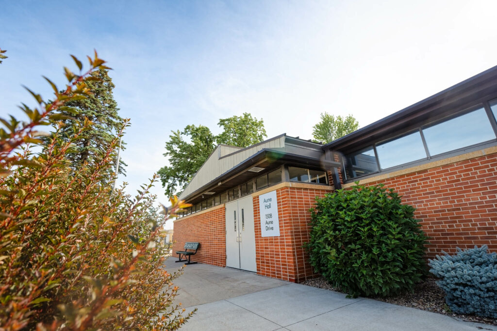 Aune Hall Graham Park-3