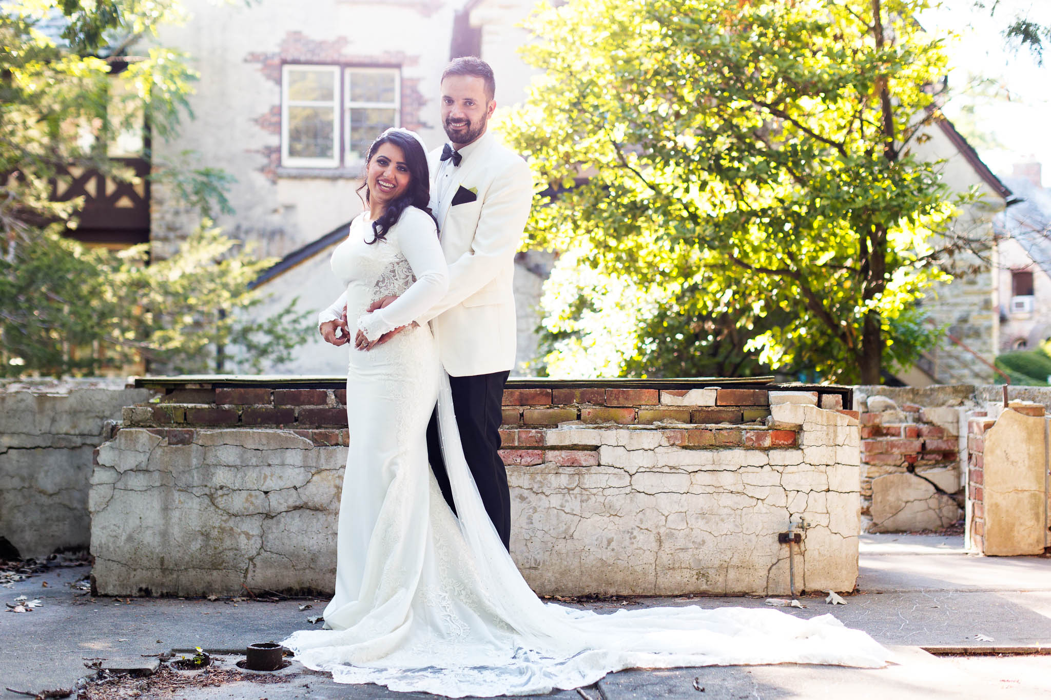 bride and groom plummer house