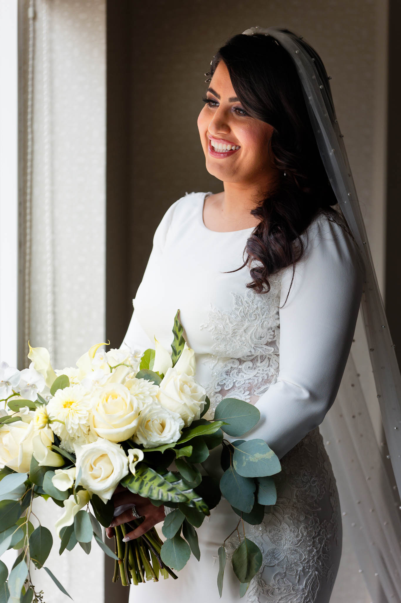 Bride Preparation at Double Hotel Rochester MN-2