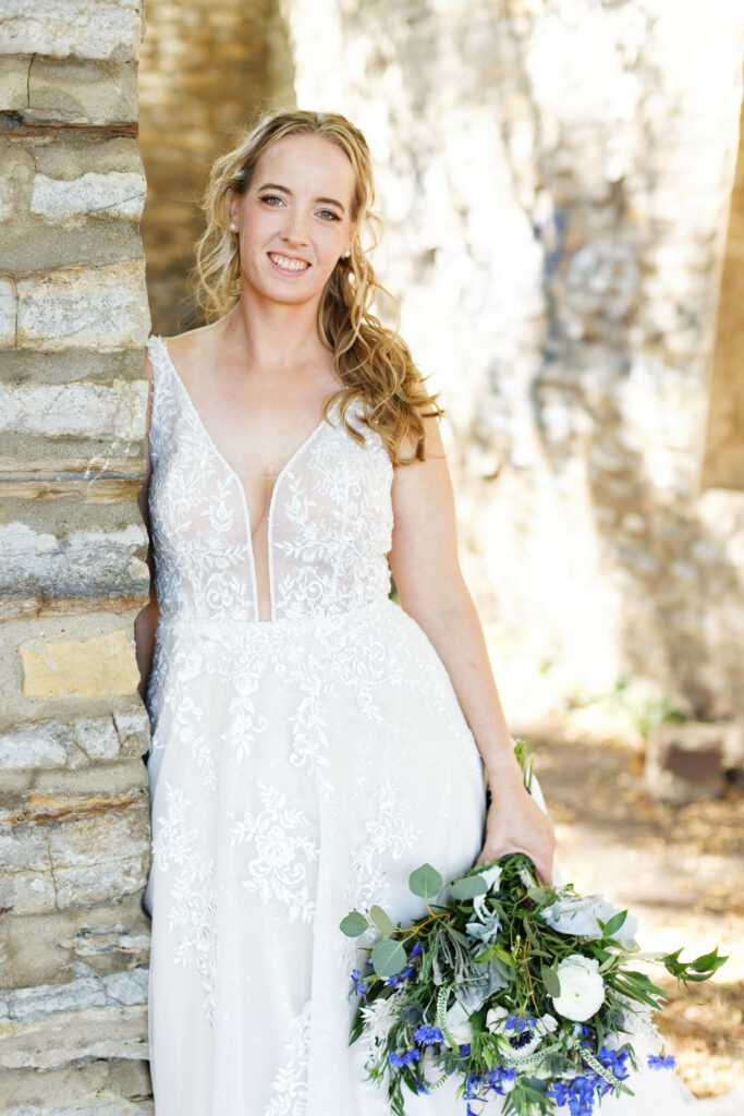 Bride and groom Photo at old Stone building