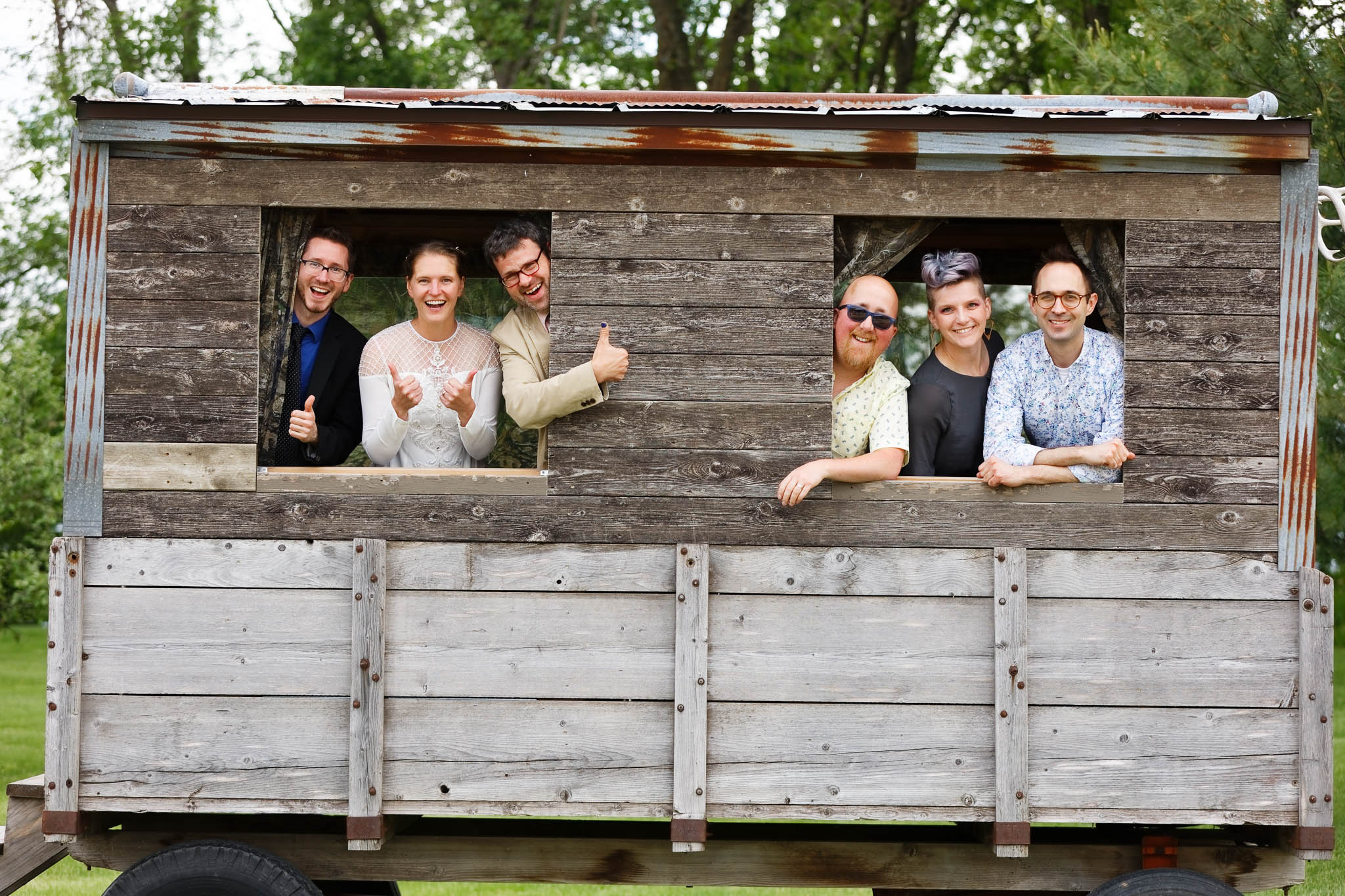 friends on the wood trailler wagon