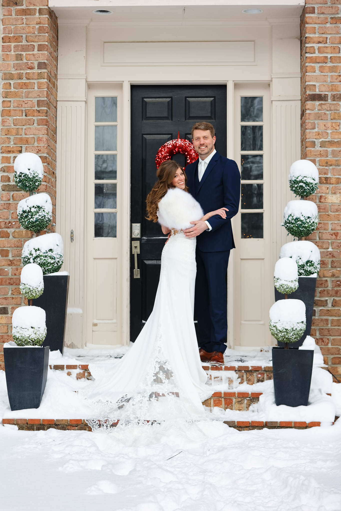 bride and groom first look at Airbnb Rochester MN-2