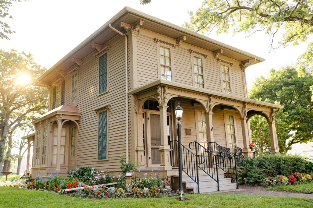 Heritage House-2