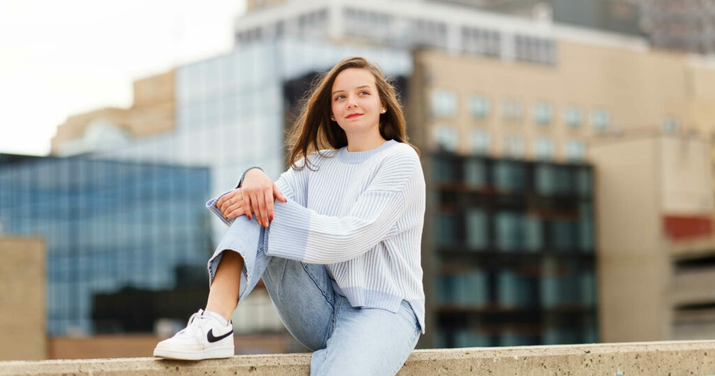 cropped-high-school-photography-staged-portrait.jpg