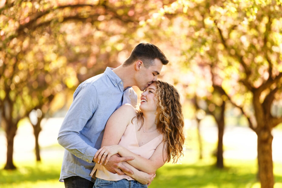 Photo engagement session at historic south east Neighbourhood Rochester MN-3