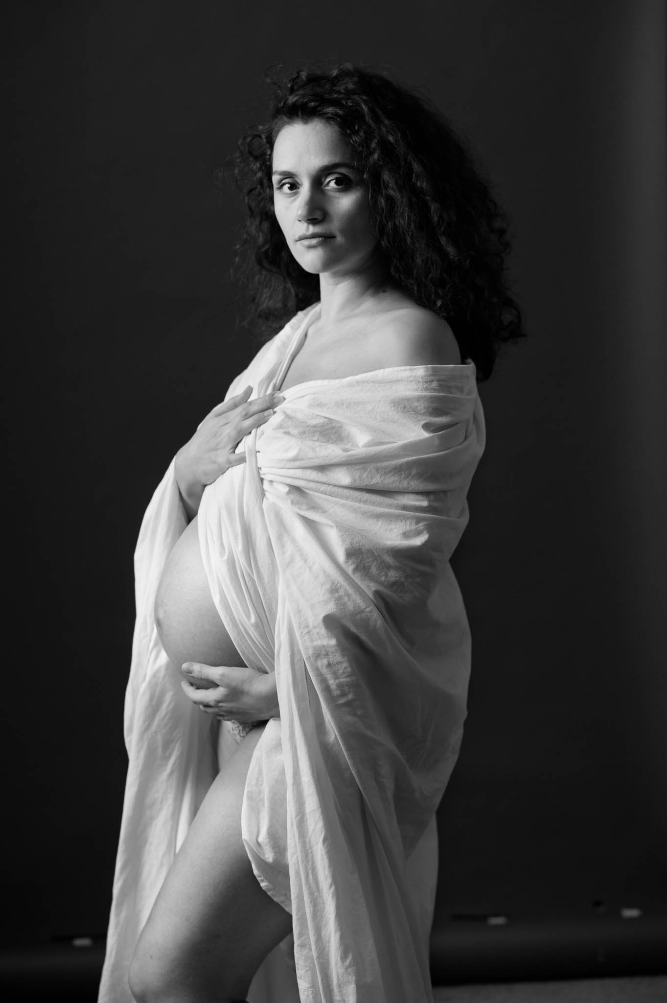 Studio Maternity photo session black background-2