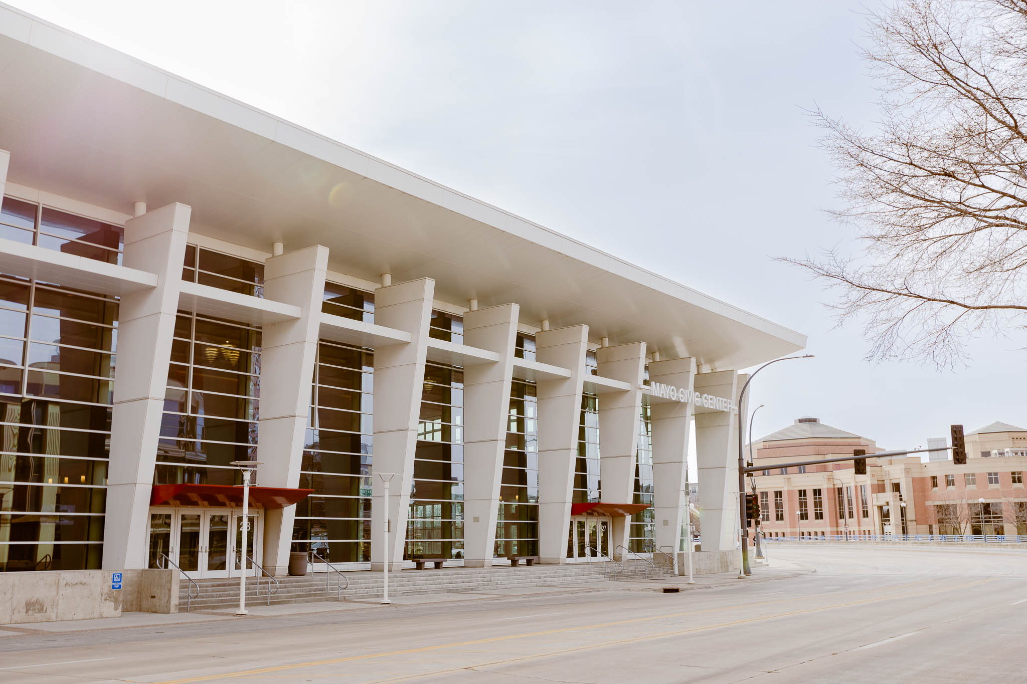 mayo civic center rochester mn
