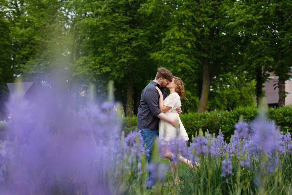 Engagement session at Minneapolis Sculpture Garden walker art center