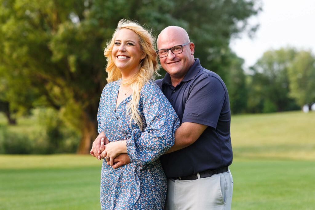 Engagement session couple portrait, Oak Summit golf course Rochester MN