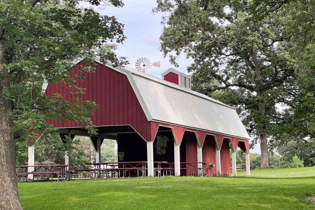 rochester-essex-park-and-its-shelter-edited
