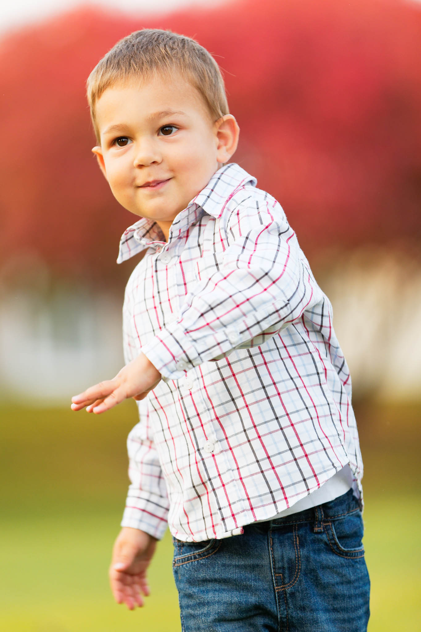 kid playing during photo session