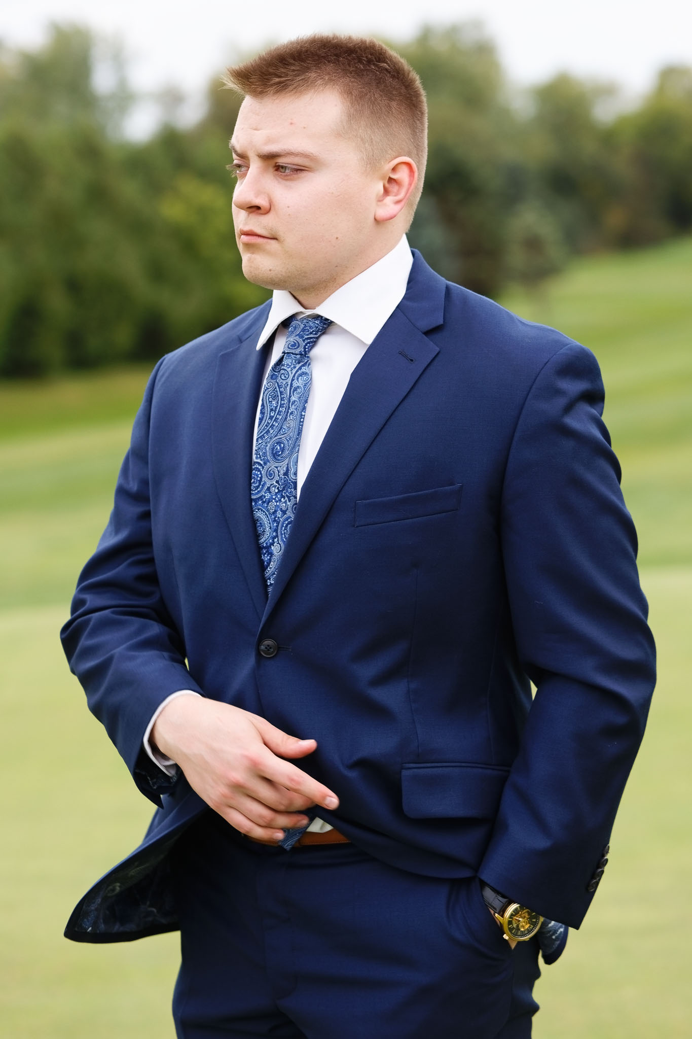 groom individuals-3