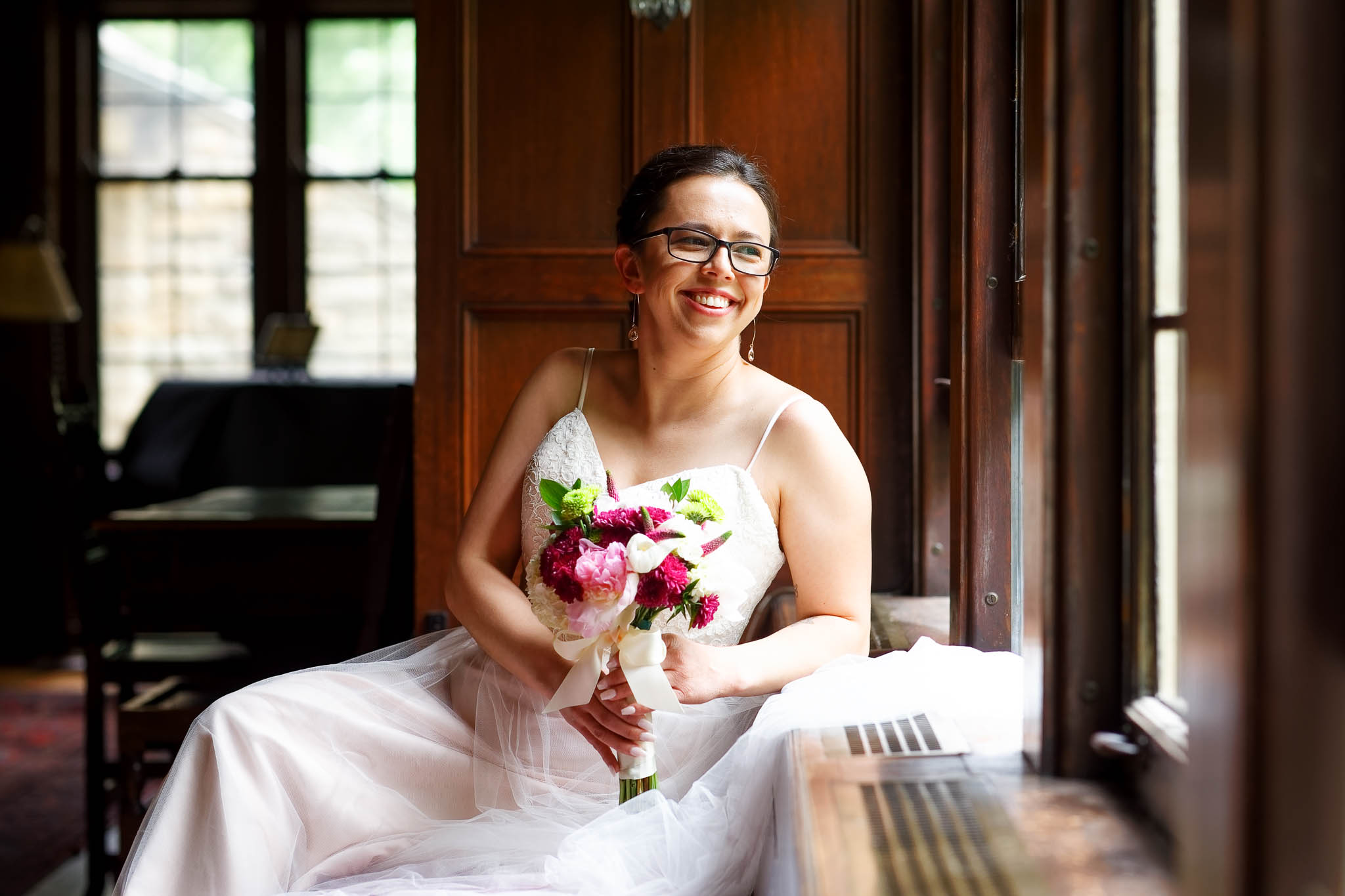 individual portait of the bride