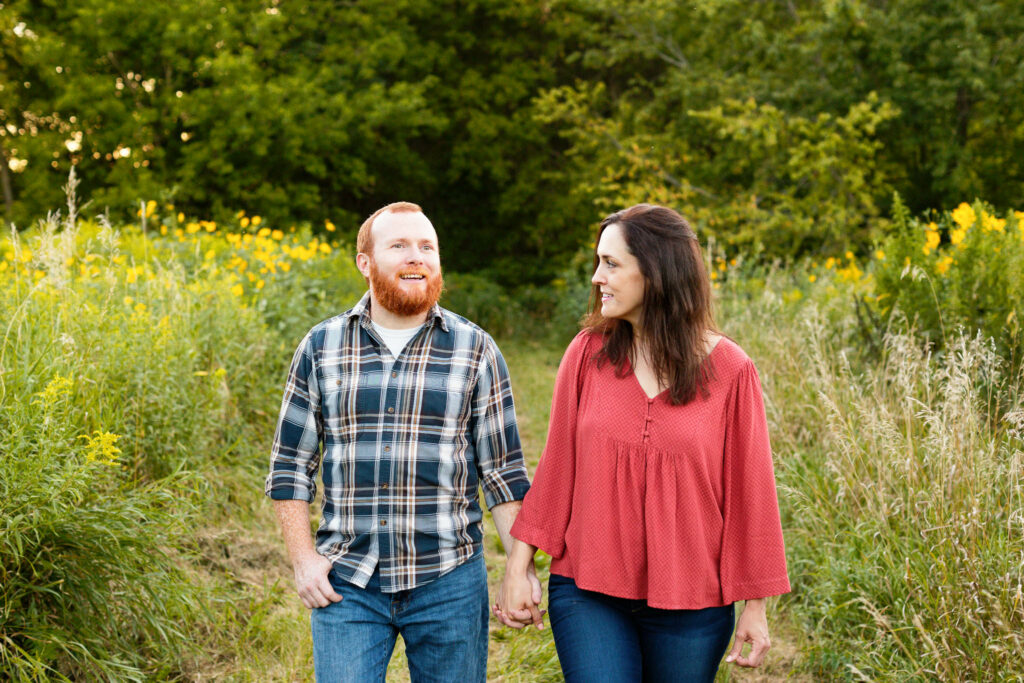 Engagement session on the Prairie area at Willow Creek Azaad Park