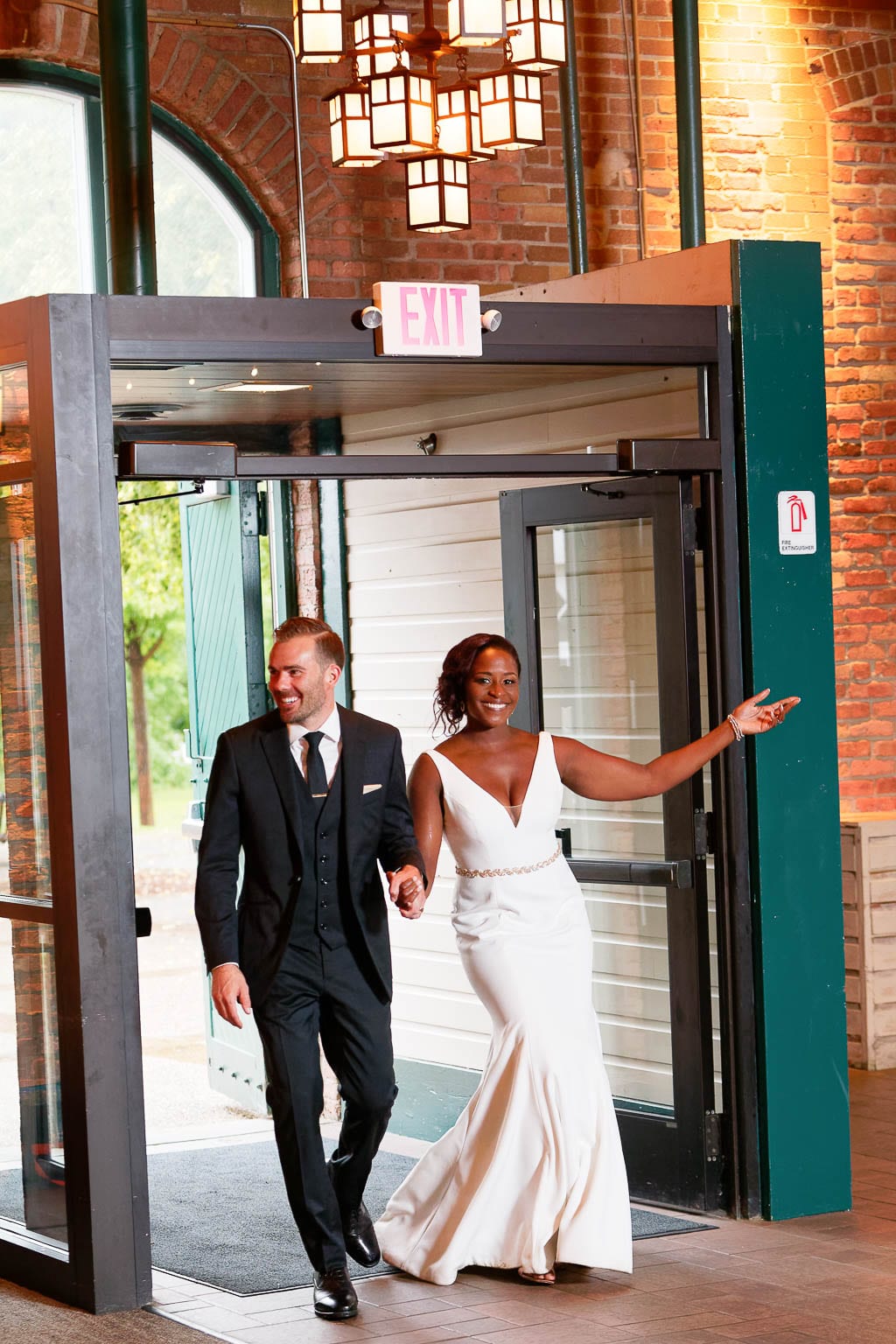 nicollet pavilion wedding 11