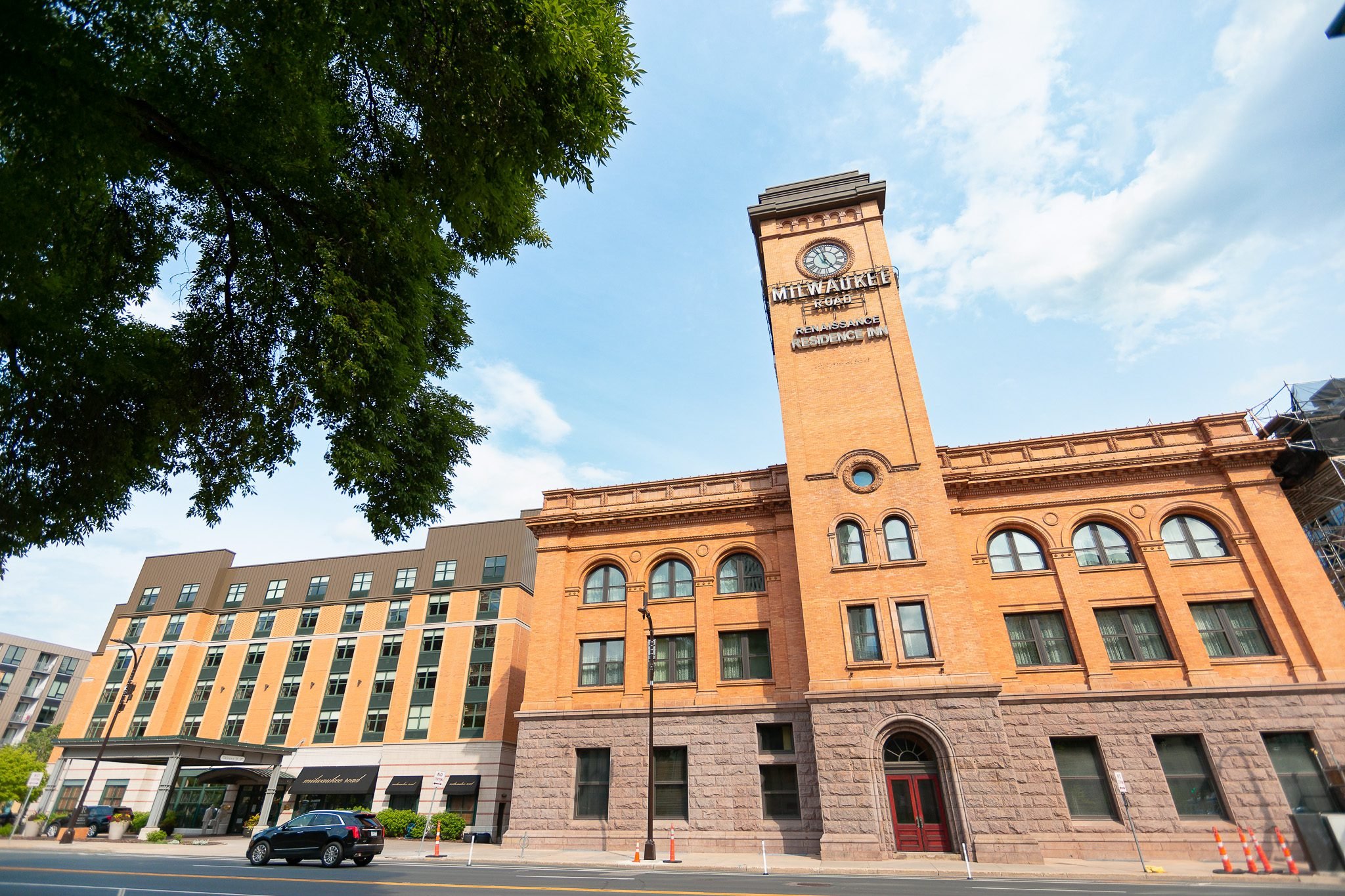 renaissance minneapolis hotel the depot 3rd avenue south minneapolis mn view of the Historic Milwaukee road train station.