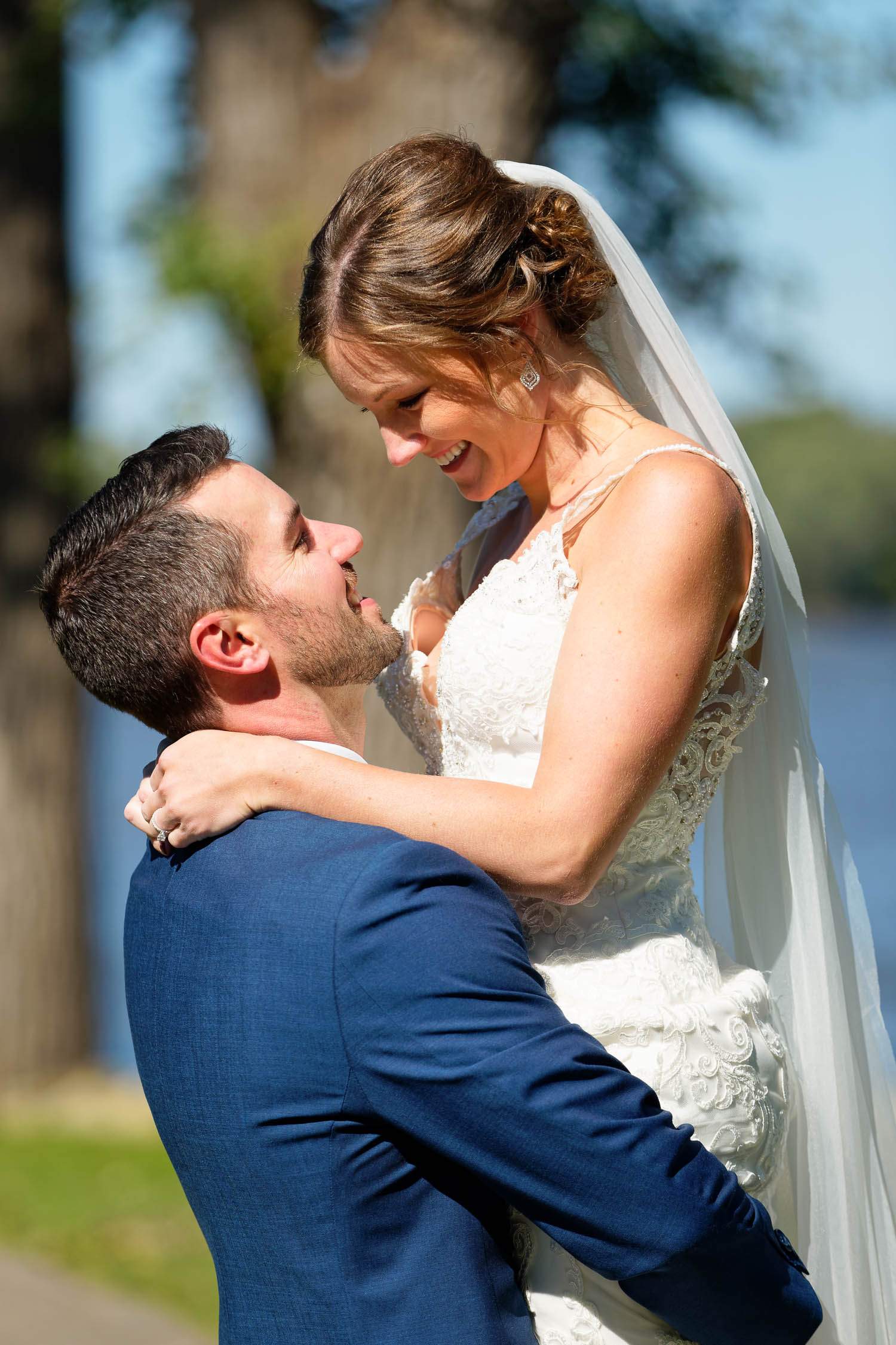 Bullard-Creek-Barn-Red-Wing-Wedding-