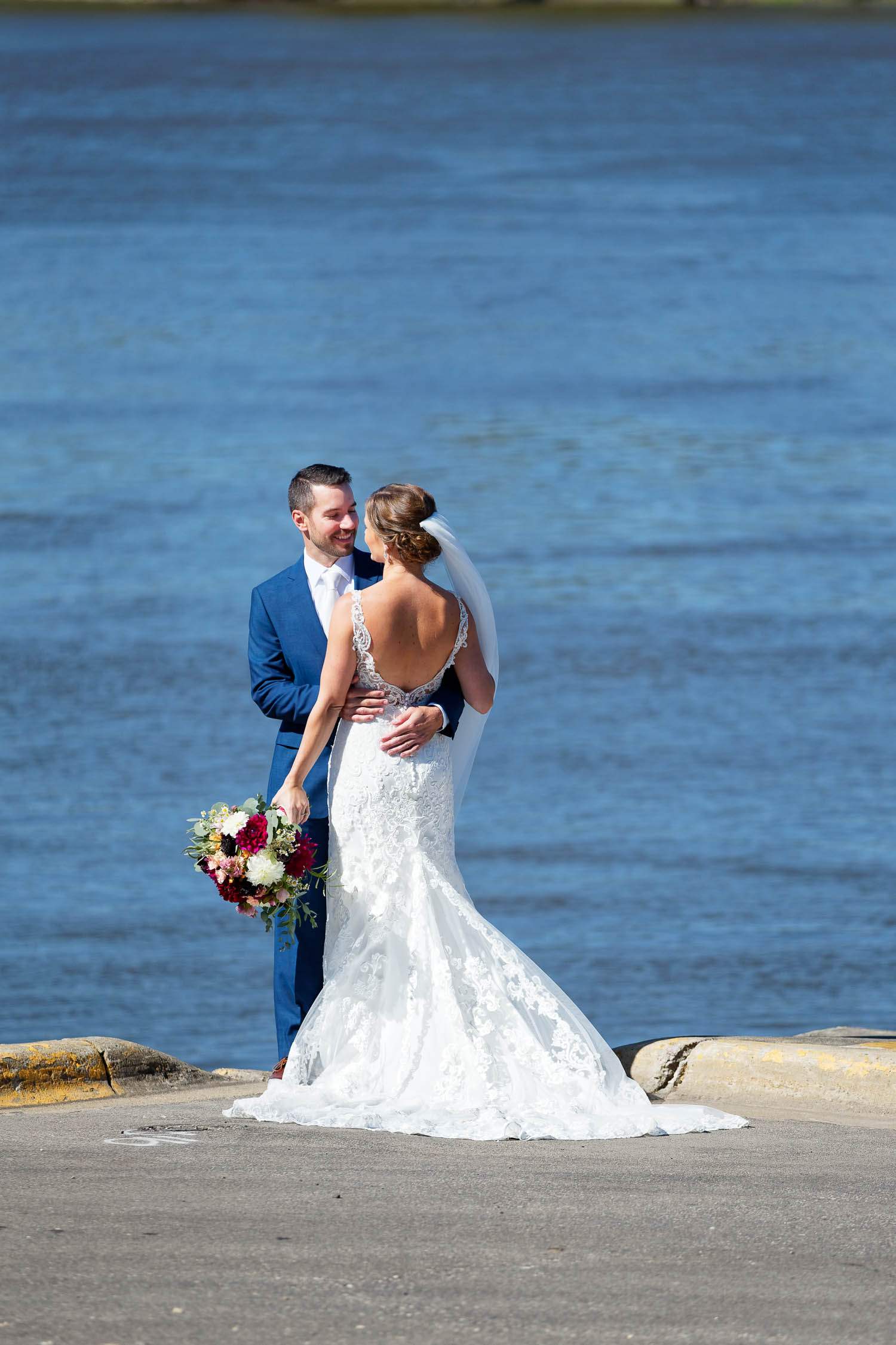 Bullard-Creek-Barn-Red-Wing-Wedding-