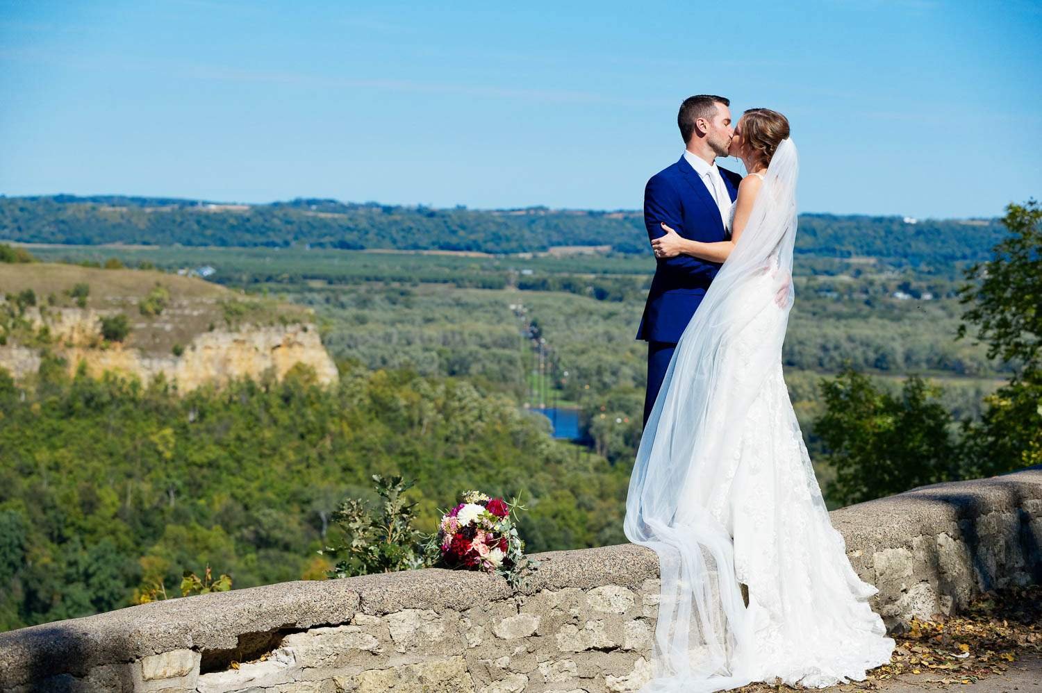 Bullard-Creek-Barn-Red-Wing-Wedding-