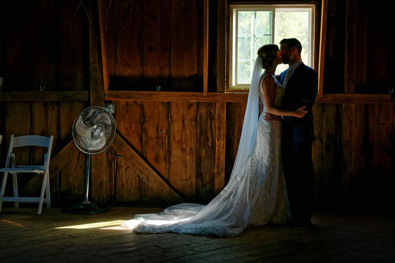 Bullard-Creek-Barn-Red-Wing-Wedding-