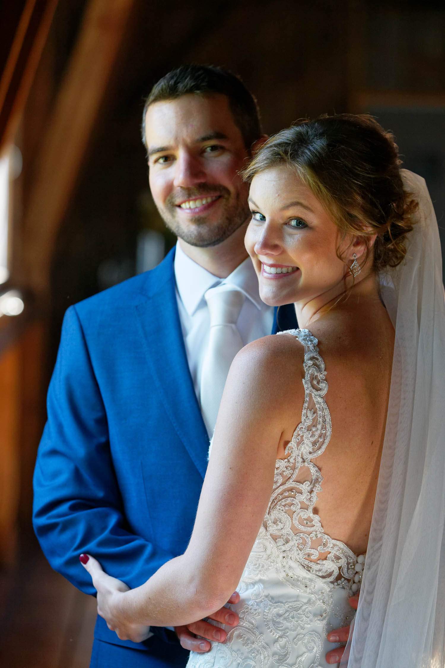 Bullard-Creek-Barn-Red-Wing-Wedding-