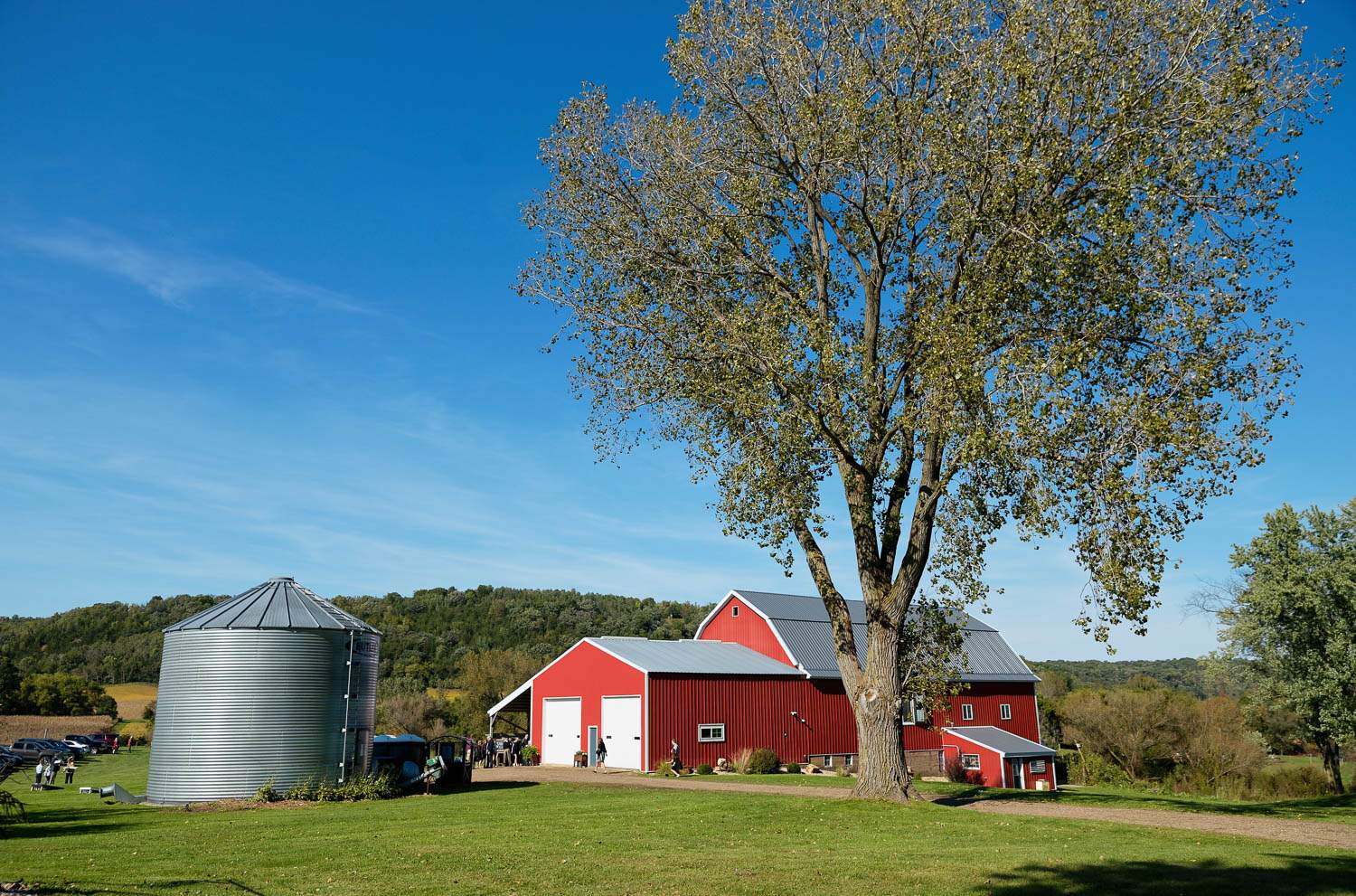 Bullard-Creek-Barn-Red-Wing-Wedding-