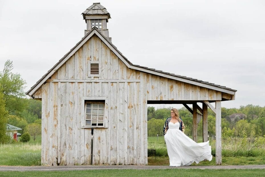 outpost center chaska mn wedding photography