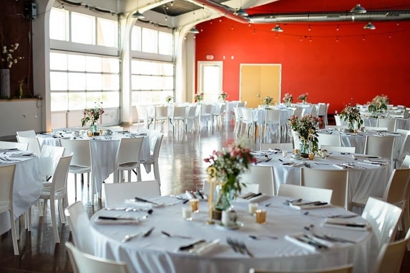 four daughters reception room