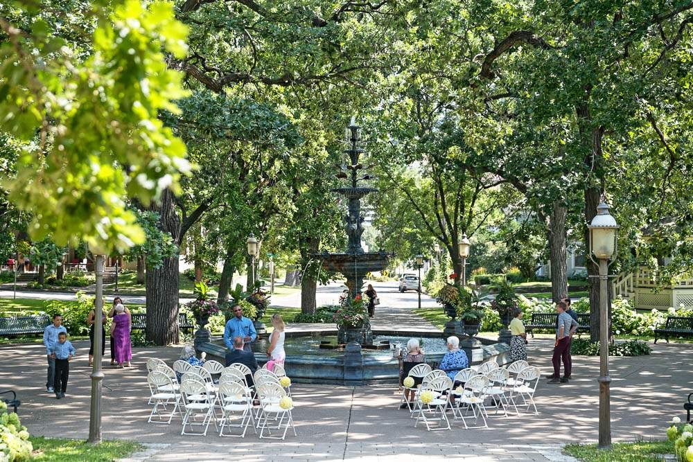irving park ceremony with fountain irving park ceremony with fountain