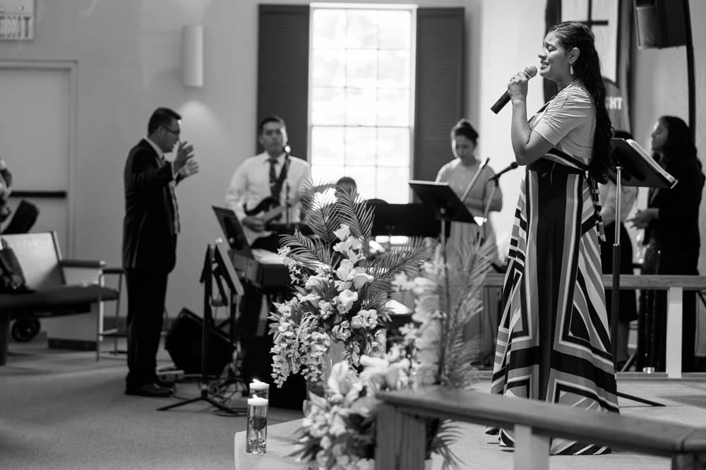 black and white singer faith lutheran church shakopee mn