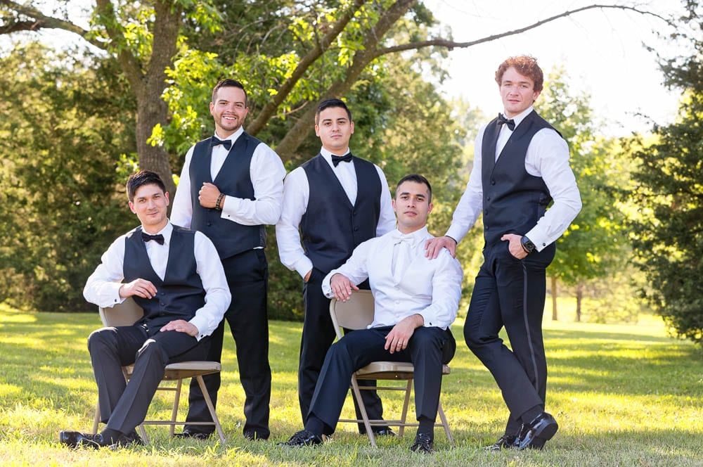 groom and groomsmen