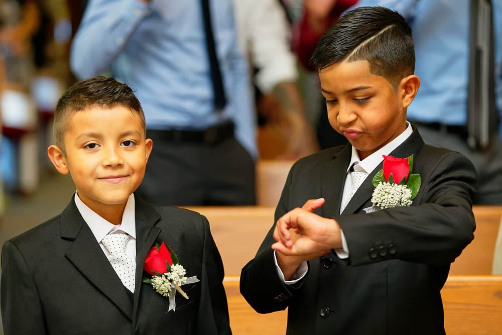 kids during wedding ceremony