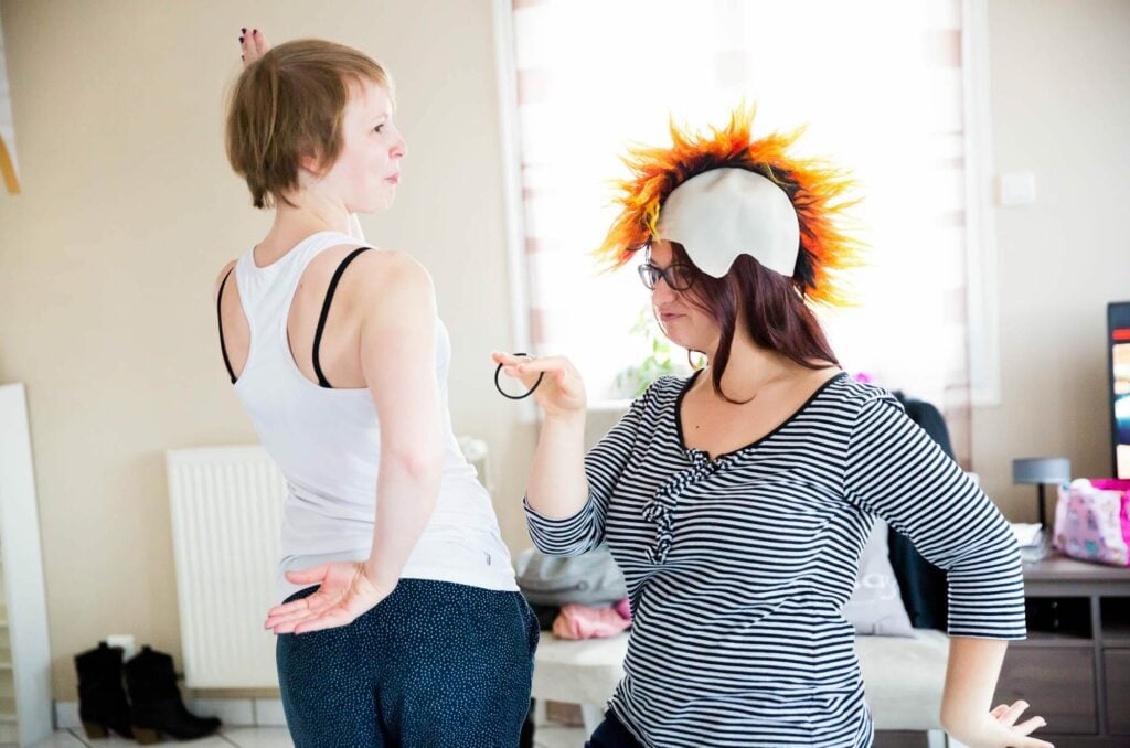 silly bridesmaids during getting ready