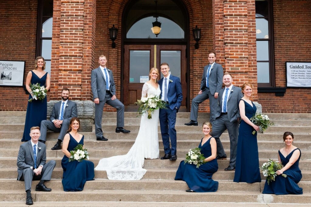 group picture on the courthouse steps