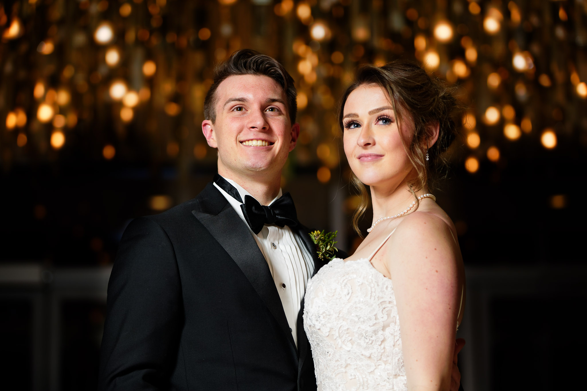 Wedding Couple Portraits at Hyatt Mall of America