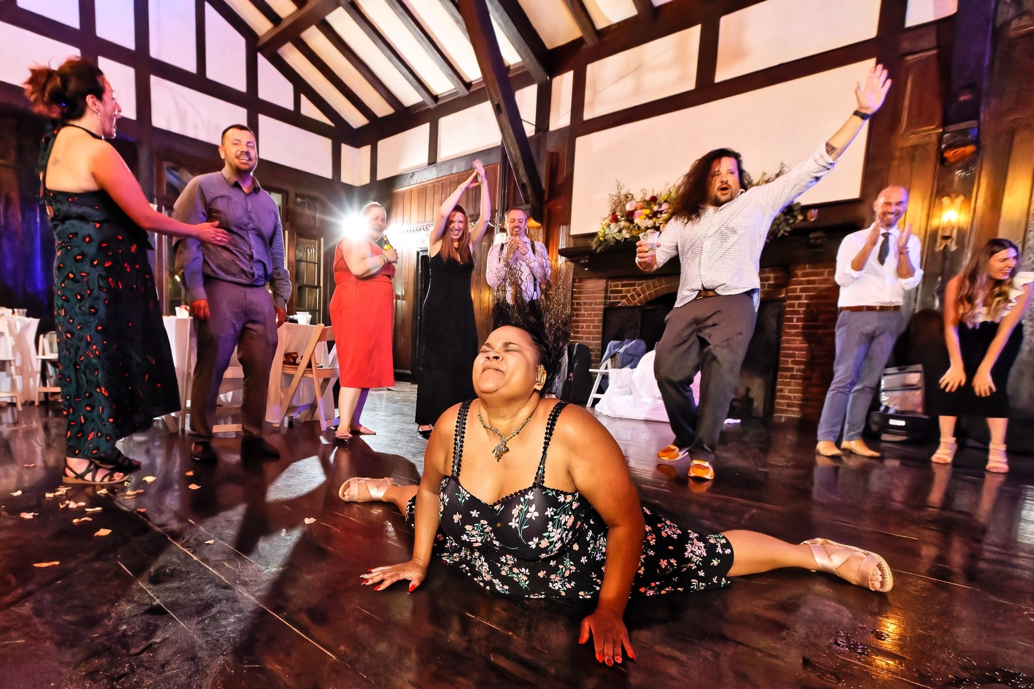 Wedding Guest Dance Floor Split at Theodore Wirth Chalet