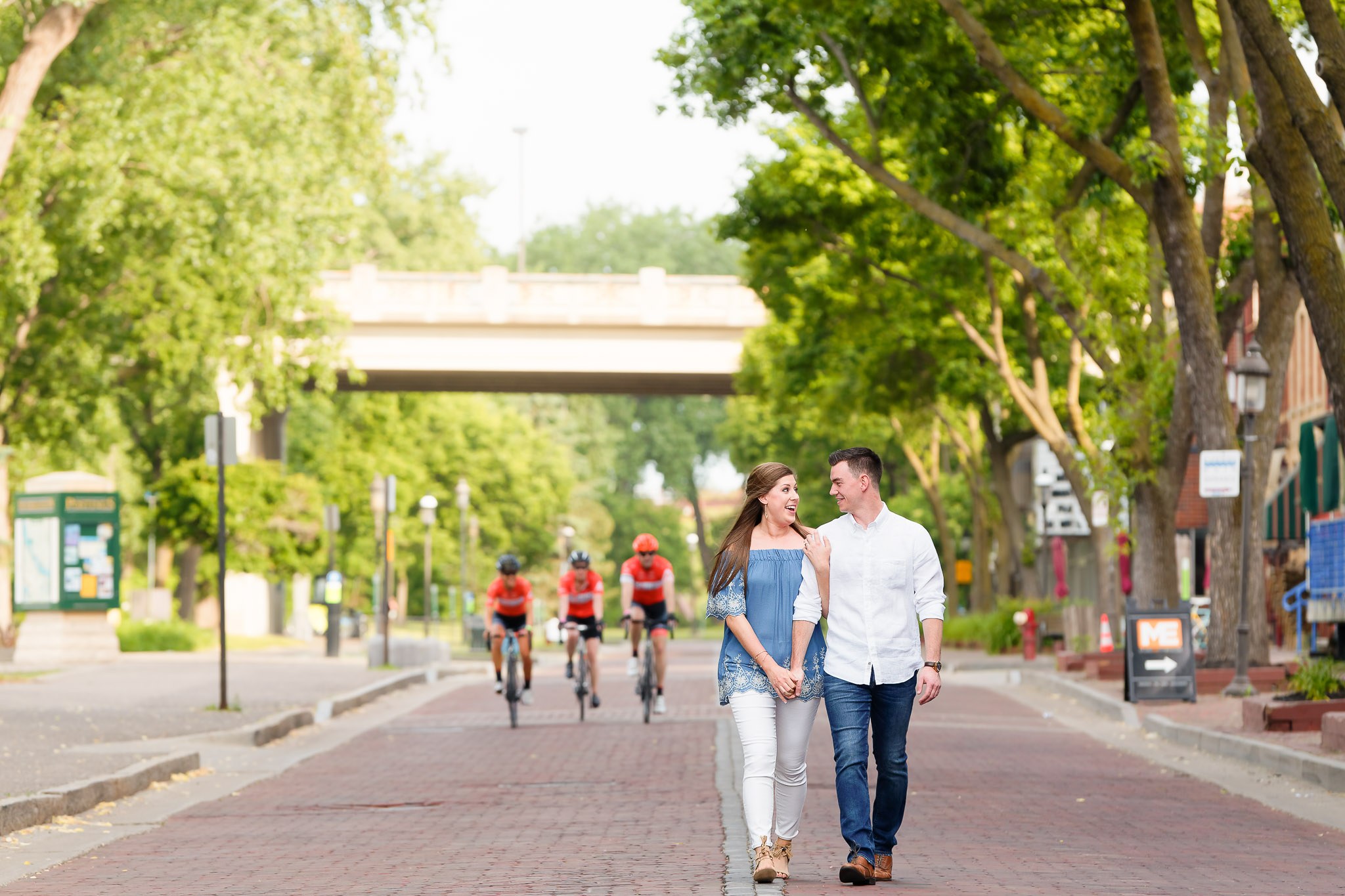 Minneapolis Engagement Photos Near First Avenue