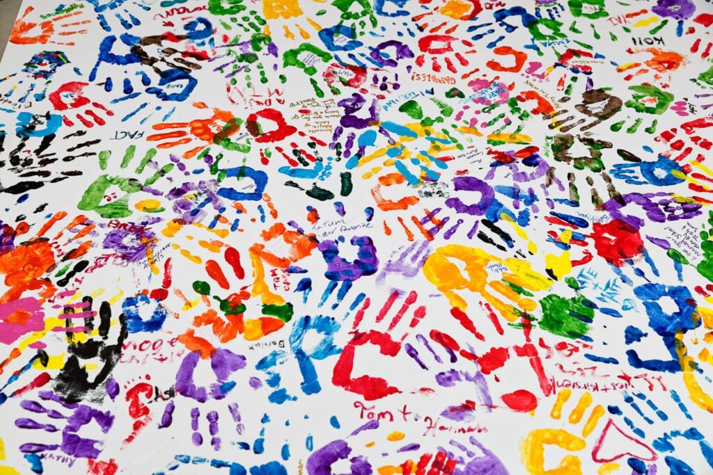 hand-prints-painting-wedding